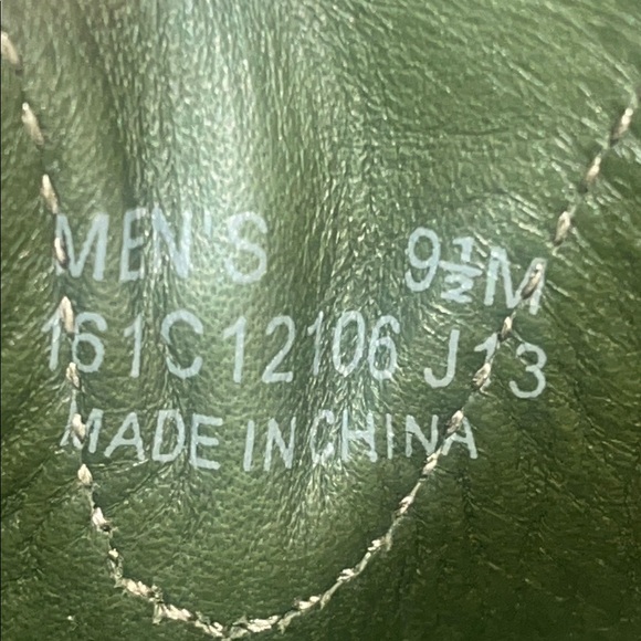 Cole Haan Green Chukka Boots with Minimalist Elegance - Picture 7 of 10